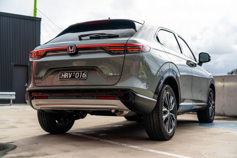 2025 Honda HR-V e:HEV X review:...