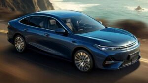 Geely Galaxy A7 PHEV dilancarkan di...