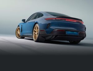 2025’s Fastest Cars In The Sub...