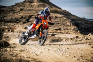 KTM 390 Enduro R Launched in...